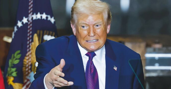 La guerre contre l'Iran ? Une diversion de Trump pour détourner l'attention des dossiers Epstein et des droits de douane