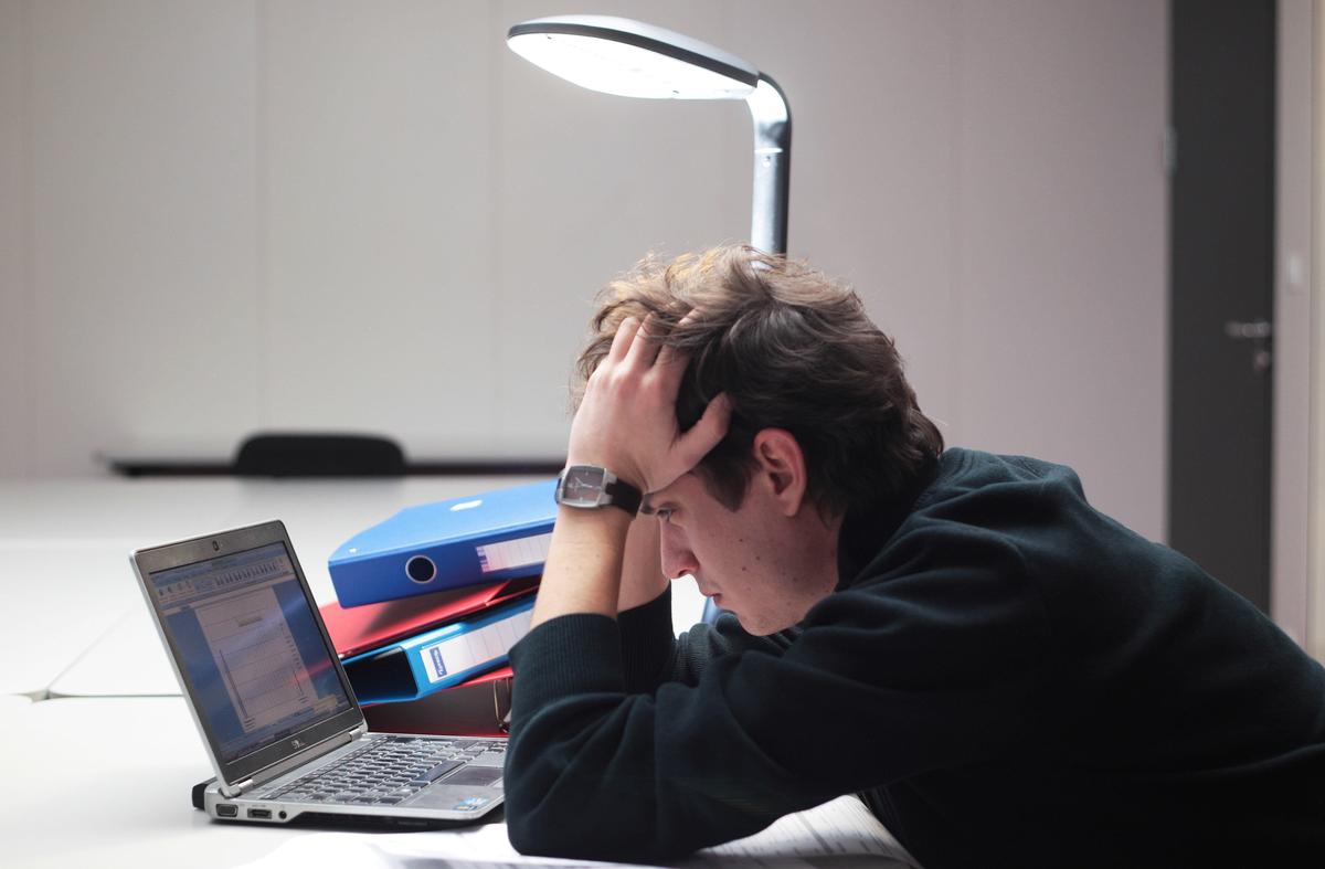 Santé mentale des jeunes : rendez-vous et médicaments toujours inaccessibles pour une majorité d’entre eux